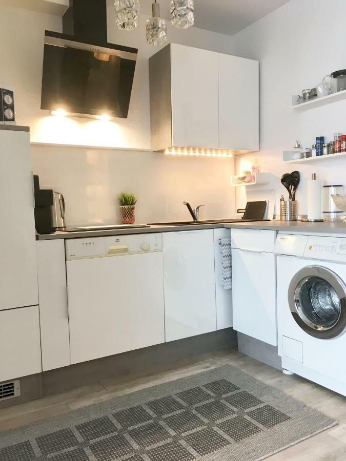 Living At Saarpartments -Adults Only- 2 Bedroom, Netflix - Business & Holiday Apartments For Long- And Short Term Stay, 3 Min To Train Station, Secure E-Bike Parking! Σααρμπρύκεν Εξωτερικό φωτογραφία